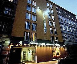 Art Hotel Golden Tulip /    