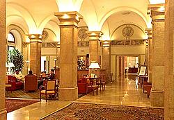 Renaissance Penta Vienna Hotel / Ренессанс Пента